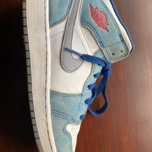 Air Jordan Mid Blue/White